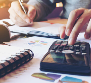 6N4165 Finance Level 6 Course Cover Image