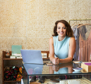 5N1619 Retail Selling Level 5 Course Cover Image