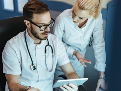 6N1950 LO DHC Communications (Healthcare) - Live and Online